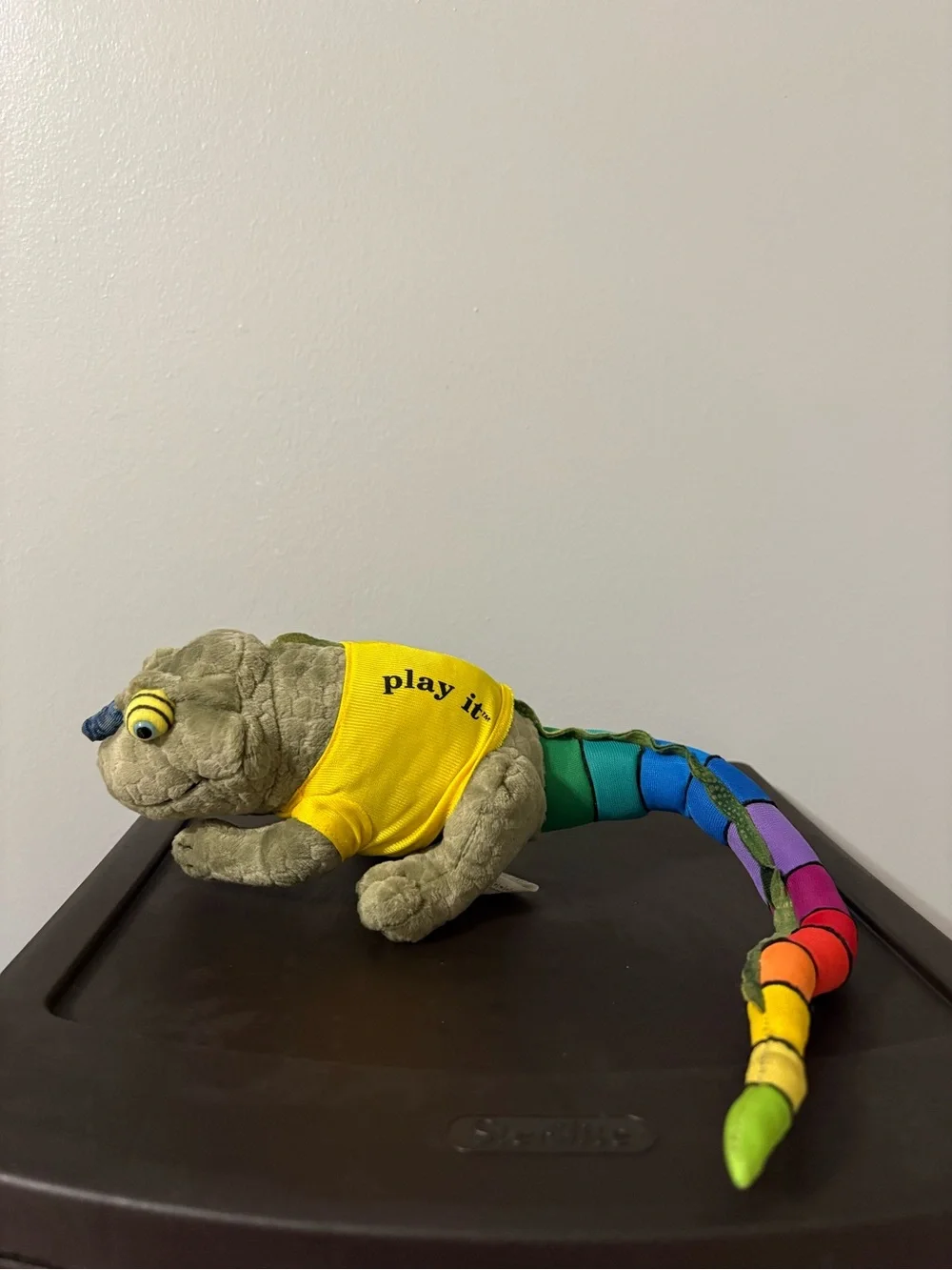 Play It Plush Chameleon in Yellow Shirt with Rainbow Tail